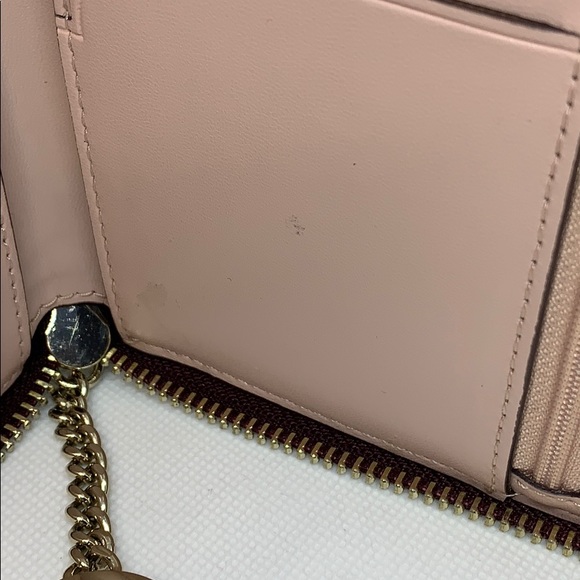 Kate Spade Wallet with key ring - Picture 5 of 5